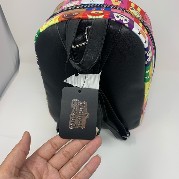 Nintendo x bioworld animal crossing mini backpack - Picture 3 of 10
